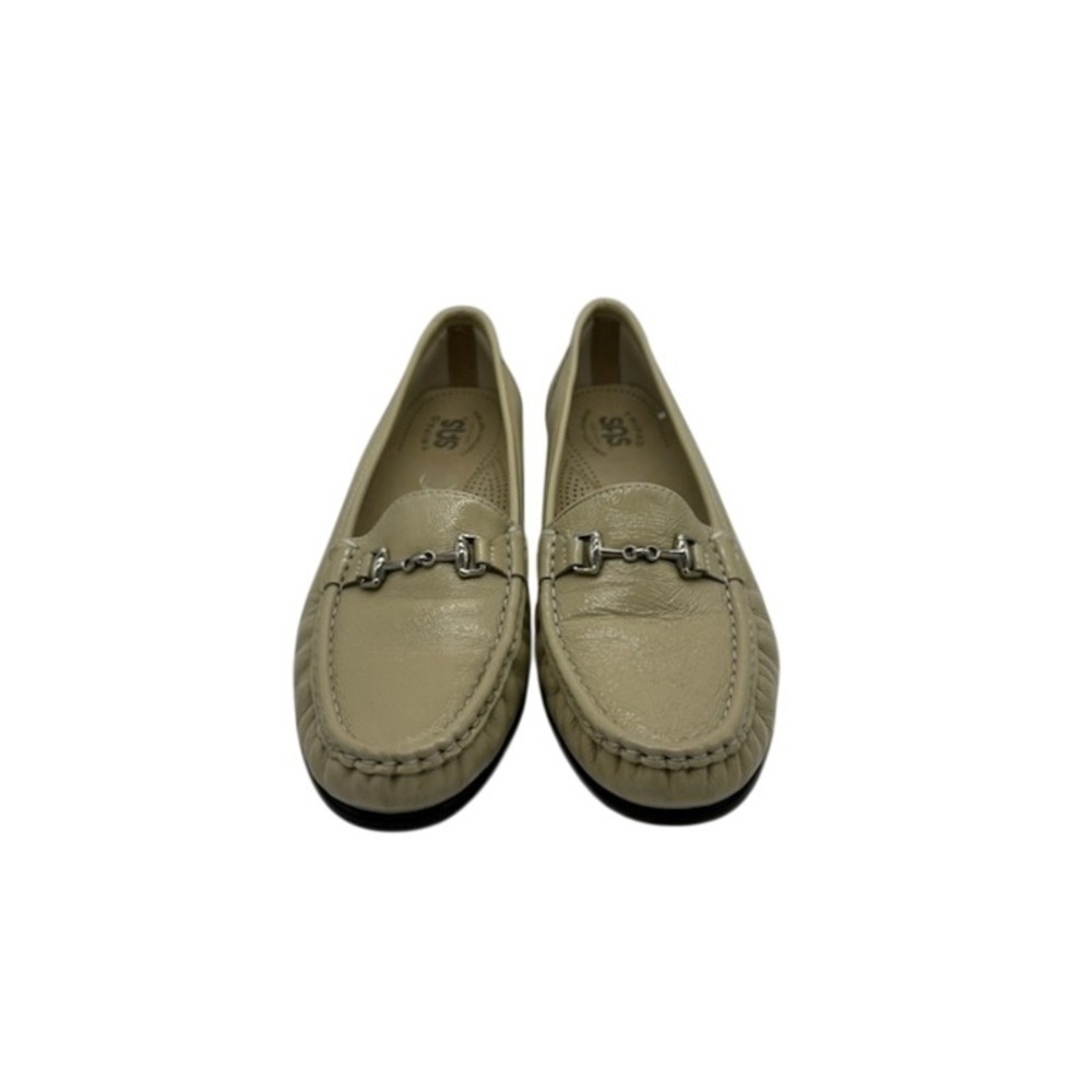 SAS Loafers Leather Comfort Dress Shoes Beige Horsebit Silver Accents Size 9.5N